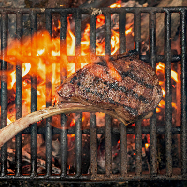 Kaufen Sie Tomahawk Grillfleisch von Ren bei Swedish Wild